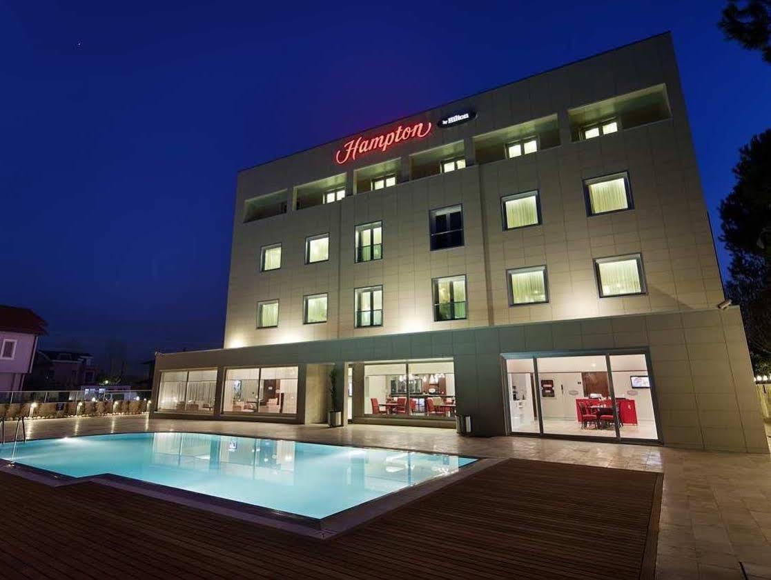 Hotel Hampton By Hilton Ordu Exterior foto
